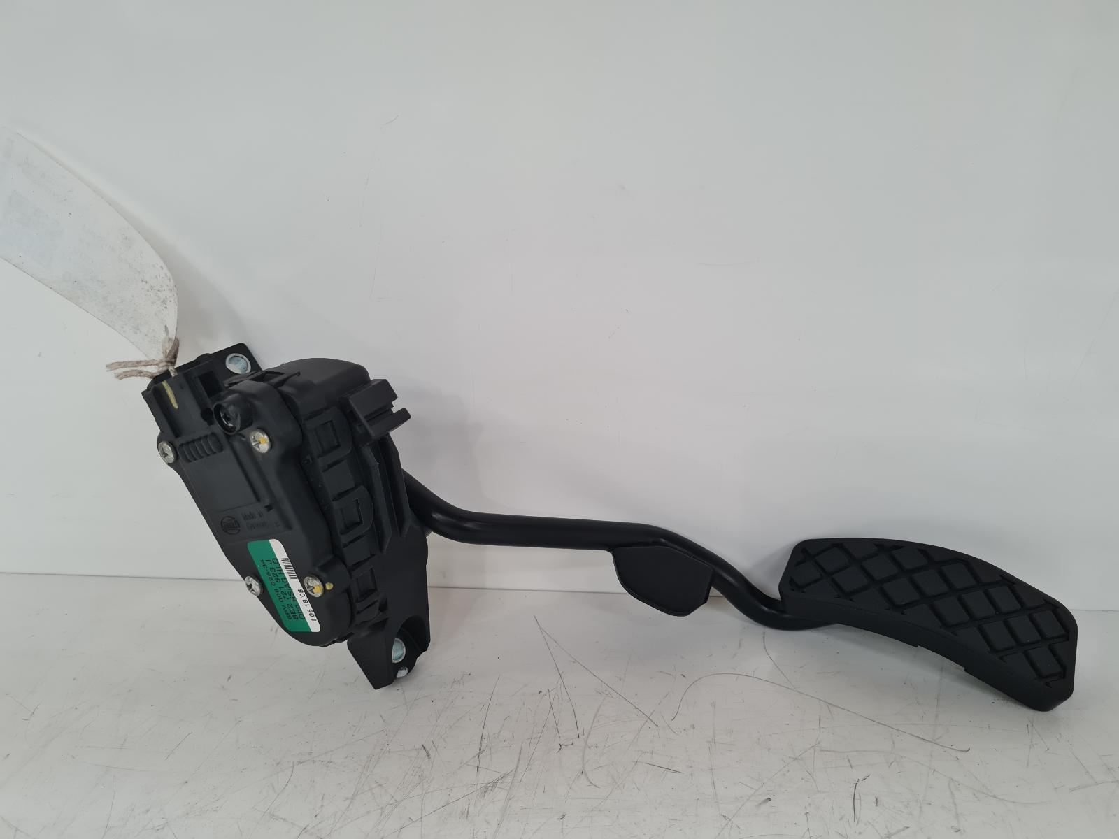 View Auto part Pedal Potentiometer Audi A4 2009