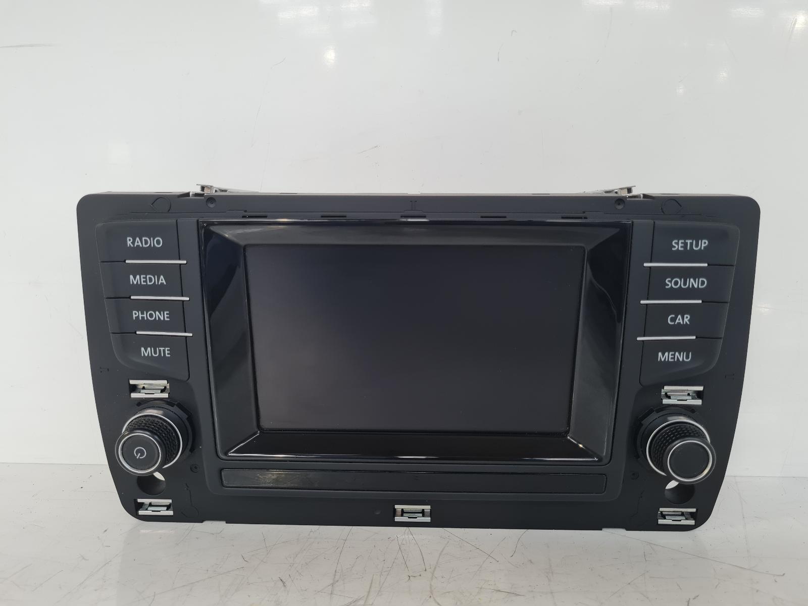 View Auto part A/V Equipment Volkswagen Golf 2014