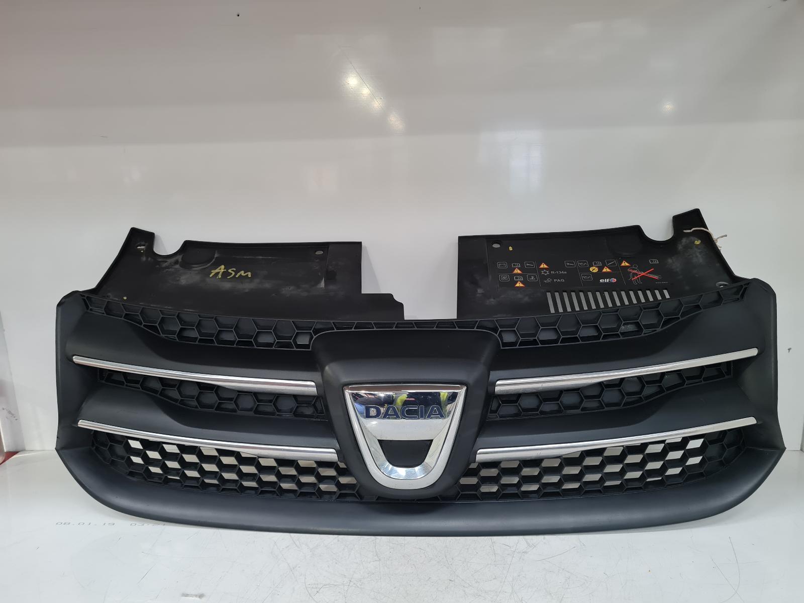 View Auto part Grille Dacia Sandero Stepway 2016