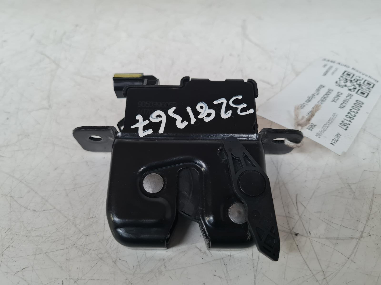 View Auto part Bootlid/Tailgate Lock Dacia Sandero Stepway 2016
