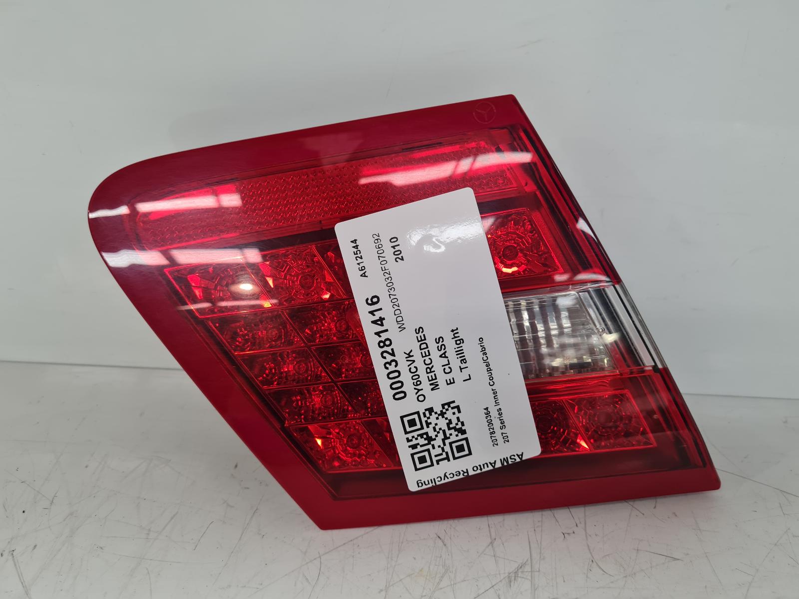View Auto part L Taillight Mercedes E Class 2010