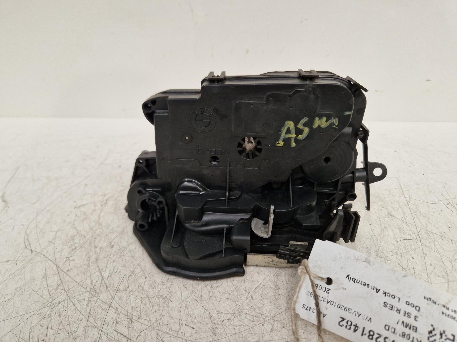 View Auto part Door Lock Assembly Bmw 3 Series 2008