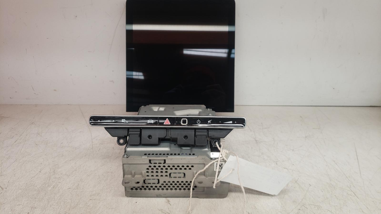 View Auto part Radio Display Mercedes C Class 2024