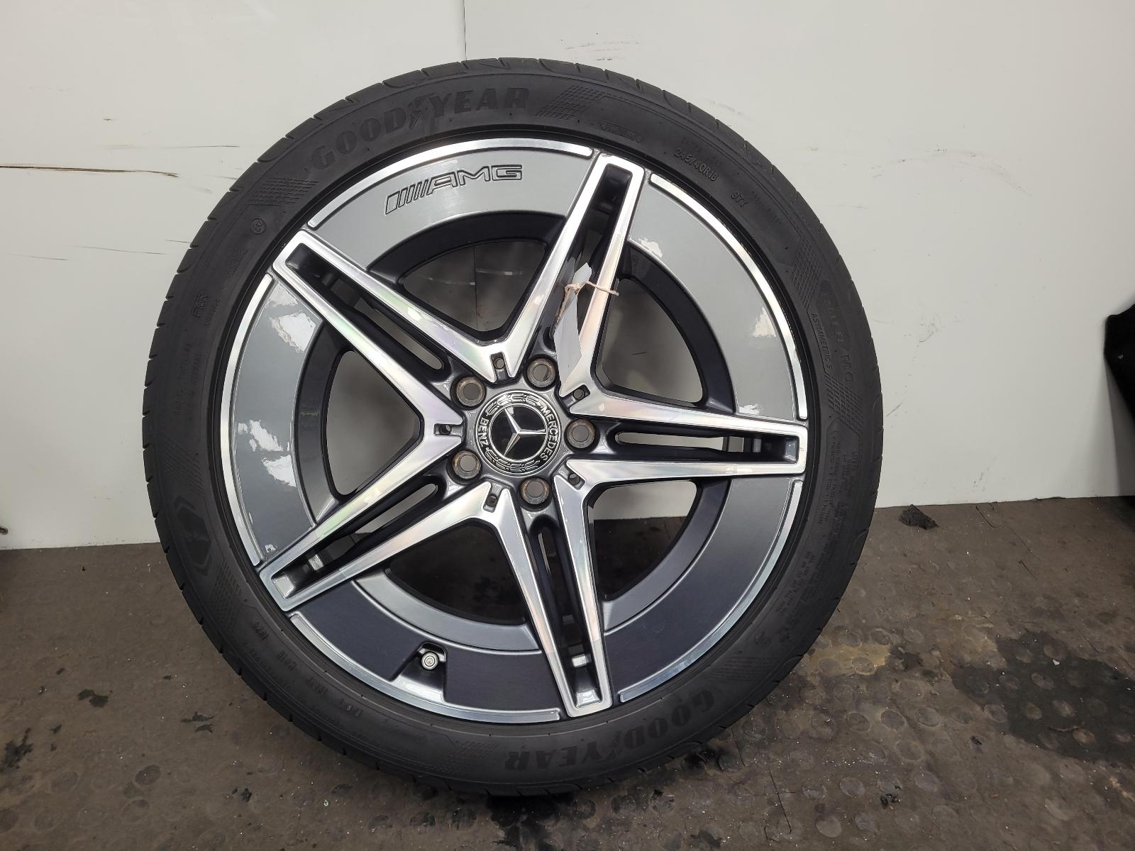 View Auto part Wheel Mercedes C Class 2024