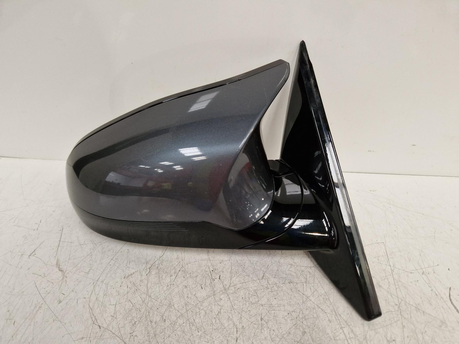 View Auto part R Door Mirror Bmw 4 Series 2019