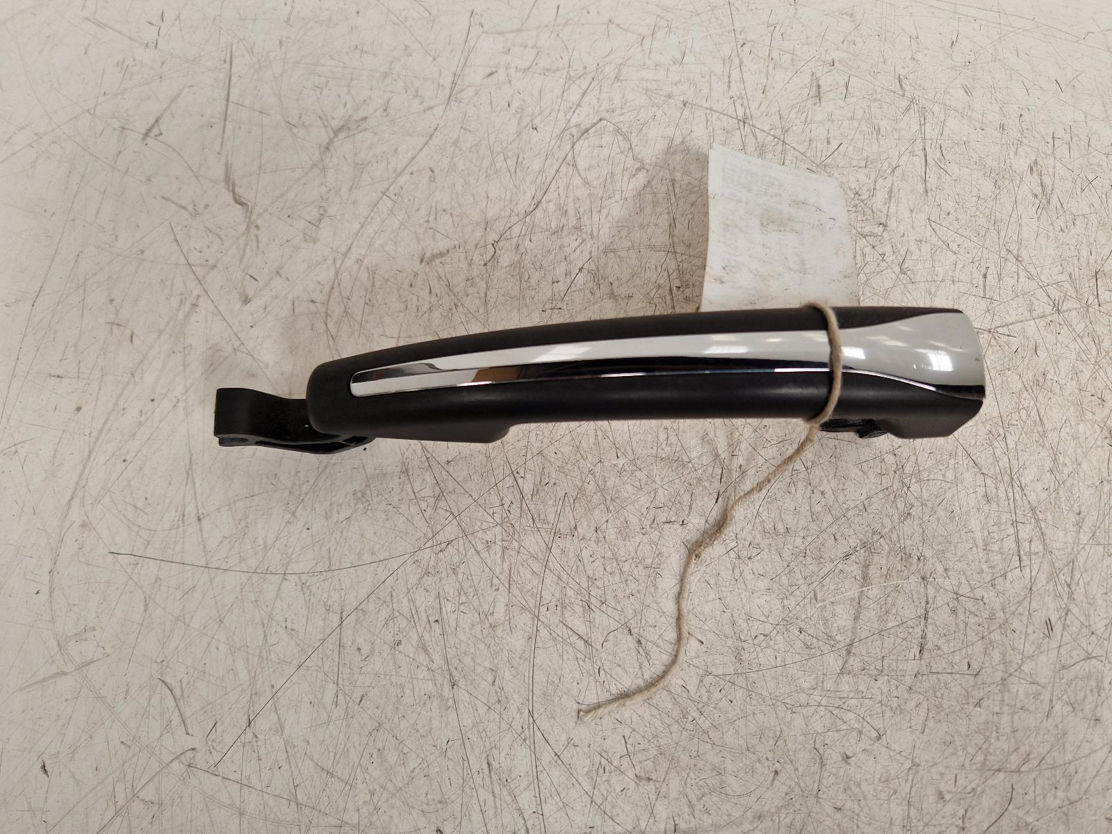View Auto part Door Handle Citroen C3 Picasso 2014