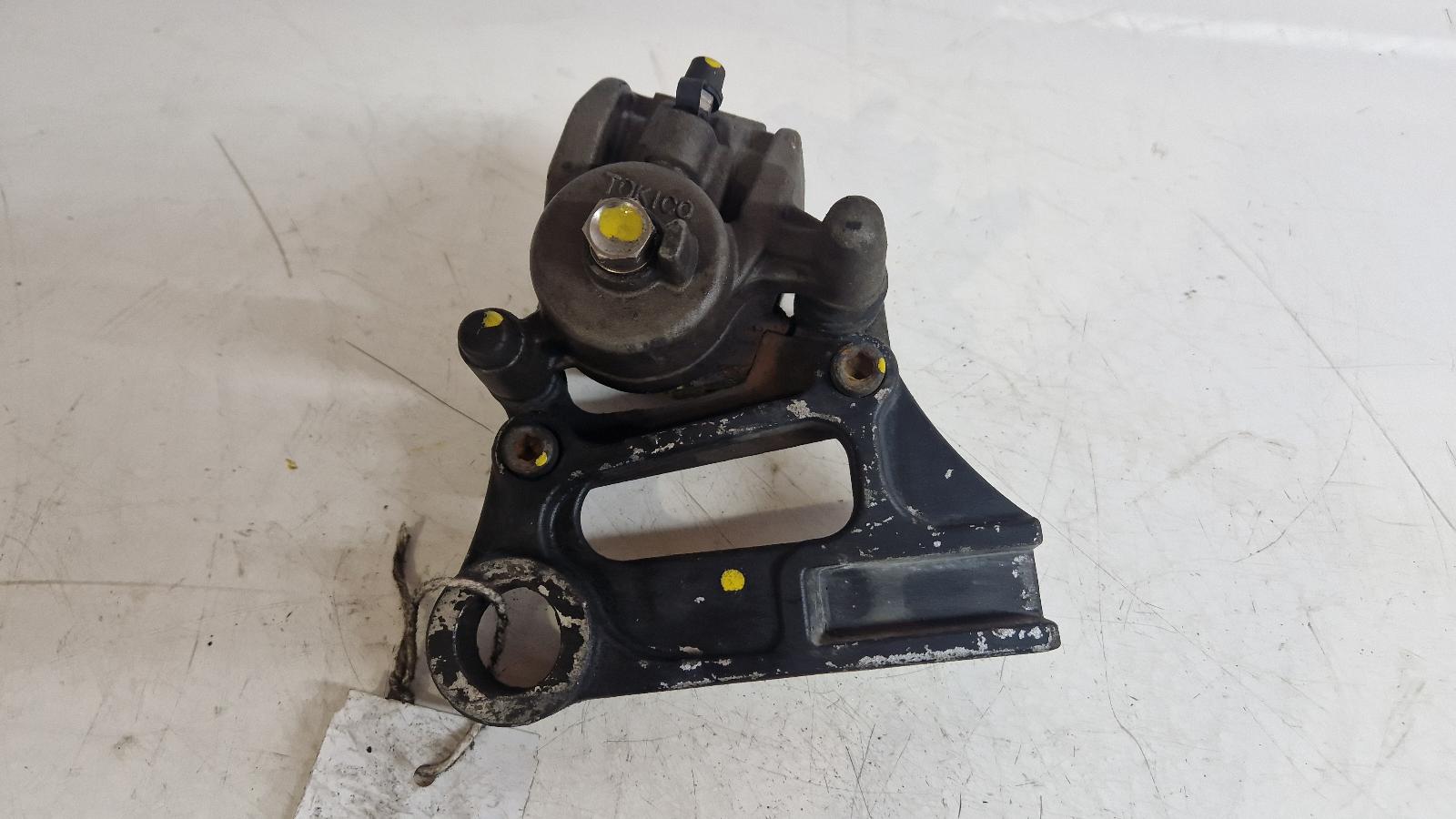 View Auto part Caliper Kawasaki Zx 600 2000