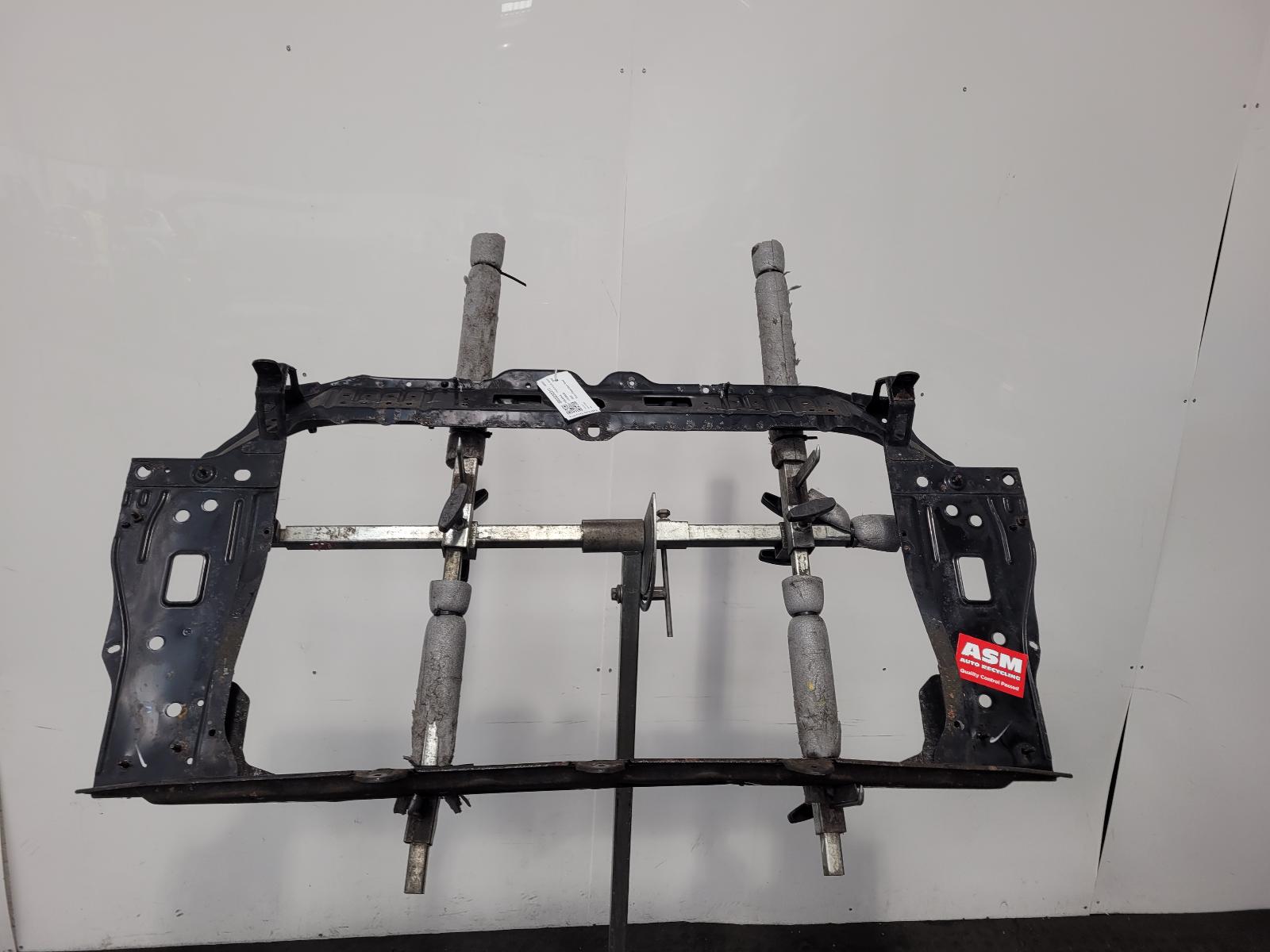 View Auto part Front Panel Hyundai Ix20 2014