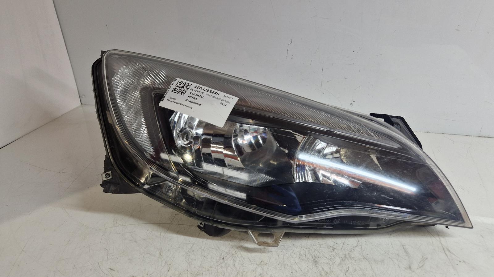 View Auto part R Headlamp Vauxhall Astra 2014