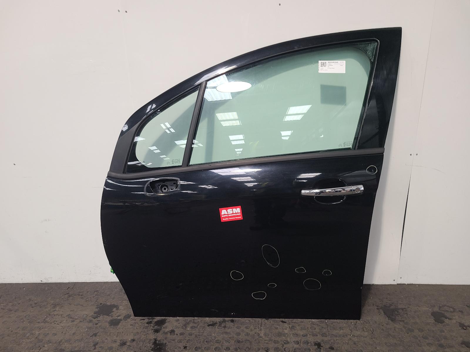 View Auto part L Front Door Citroen C3 2012