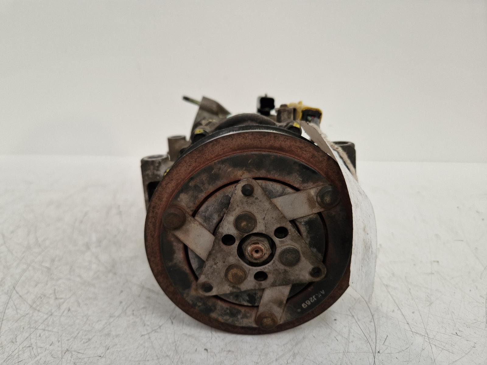 View Auto part Compressor Citroen C3 2012