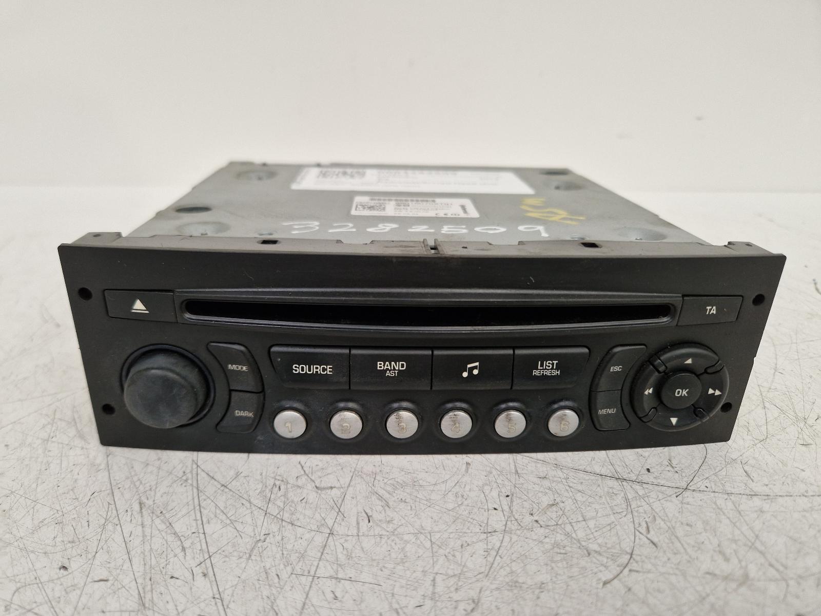 View Auto part A/V Equipment Citroen C3 2012