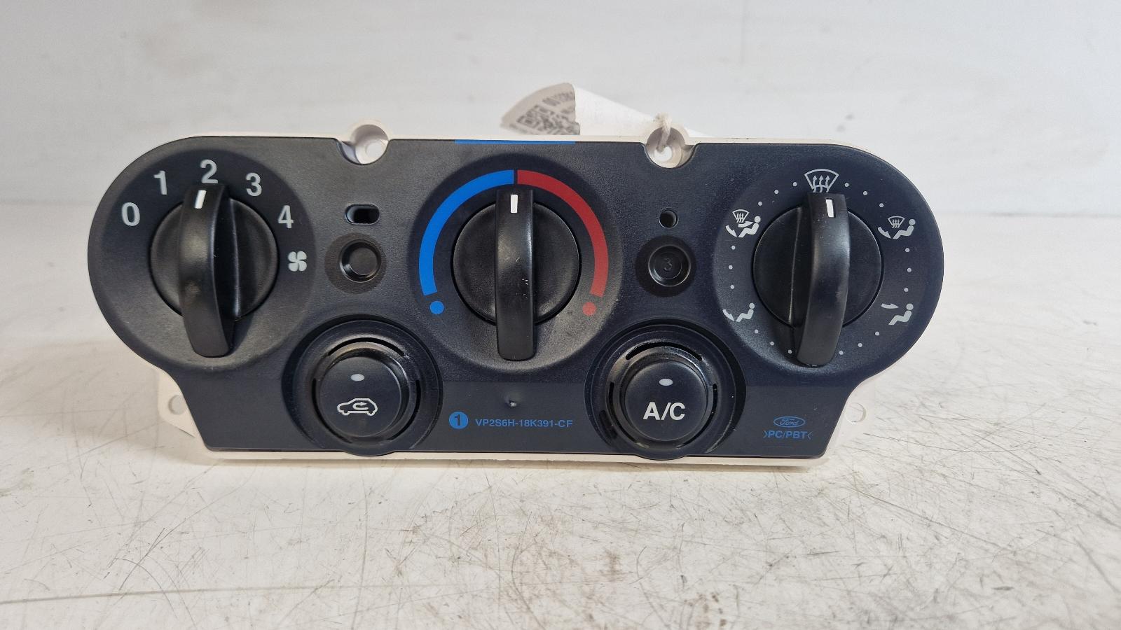 View Auto part Heater/AC Controller Ford Fusion 2010