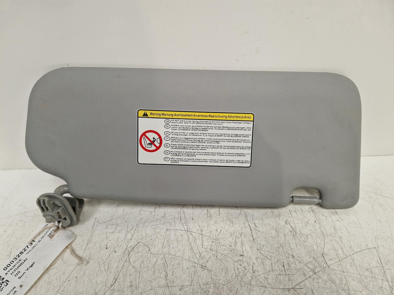 View Auto part Sun visor Hyundai I20 2013