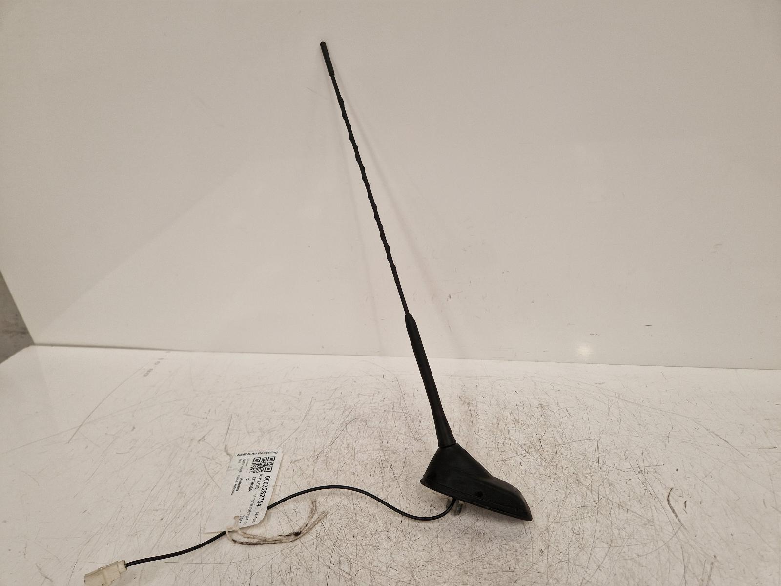 View Auto part Antenna Citroen C4 2011