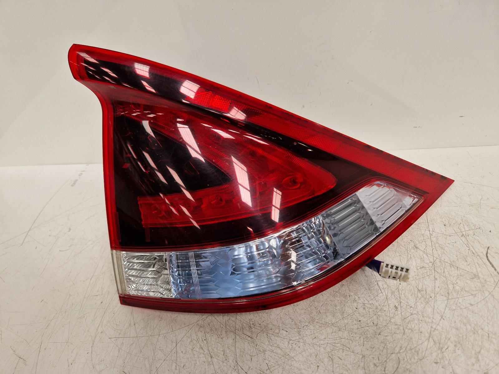 View Auto part R Taillight Honda Insight 2013