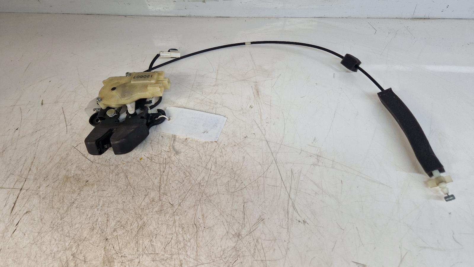 View Auto part Bootlid/Tailgate Lock Honda Insight 2013