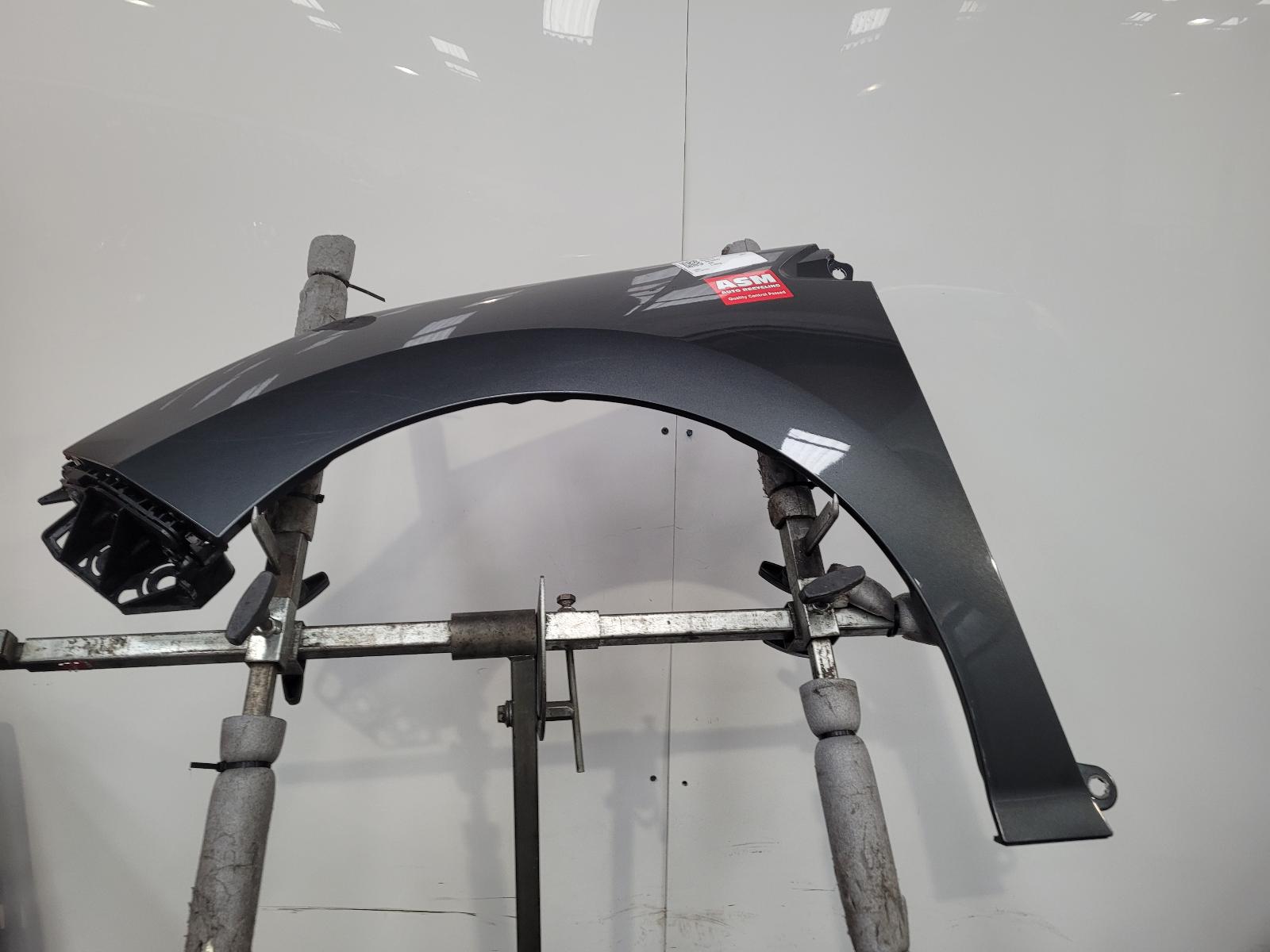 View Auto part L Wing Peugeot 308 2013