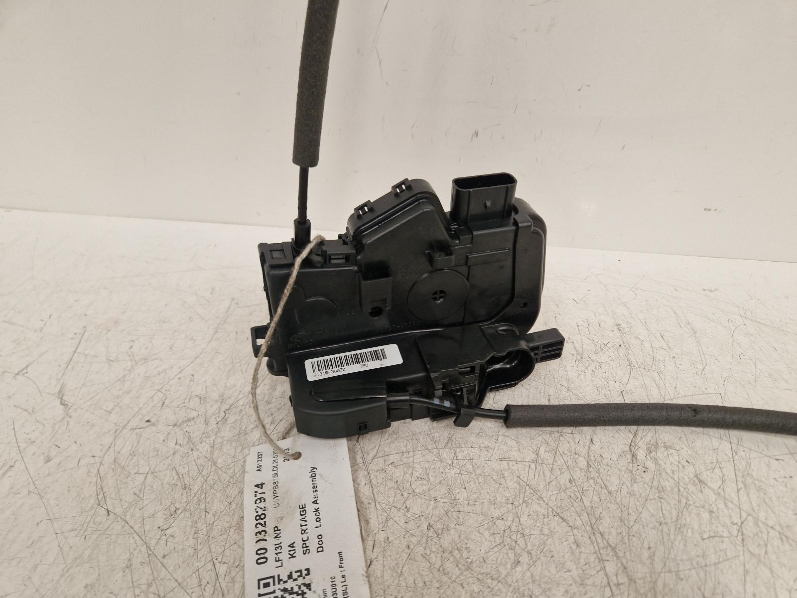 View Auto part Door Lock Assembly Kia Sportage 2013