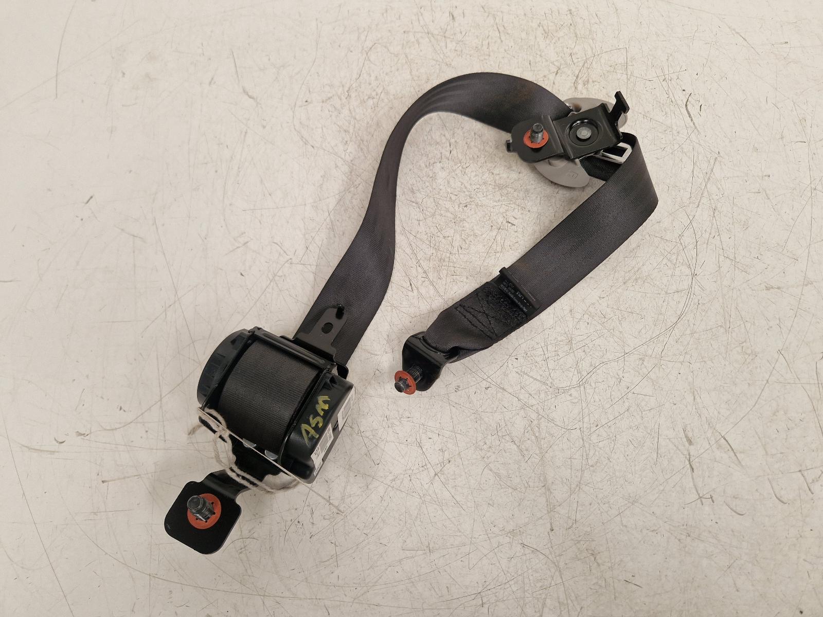 View Auto part Seat Belt Kia Sportage 2013