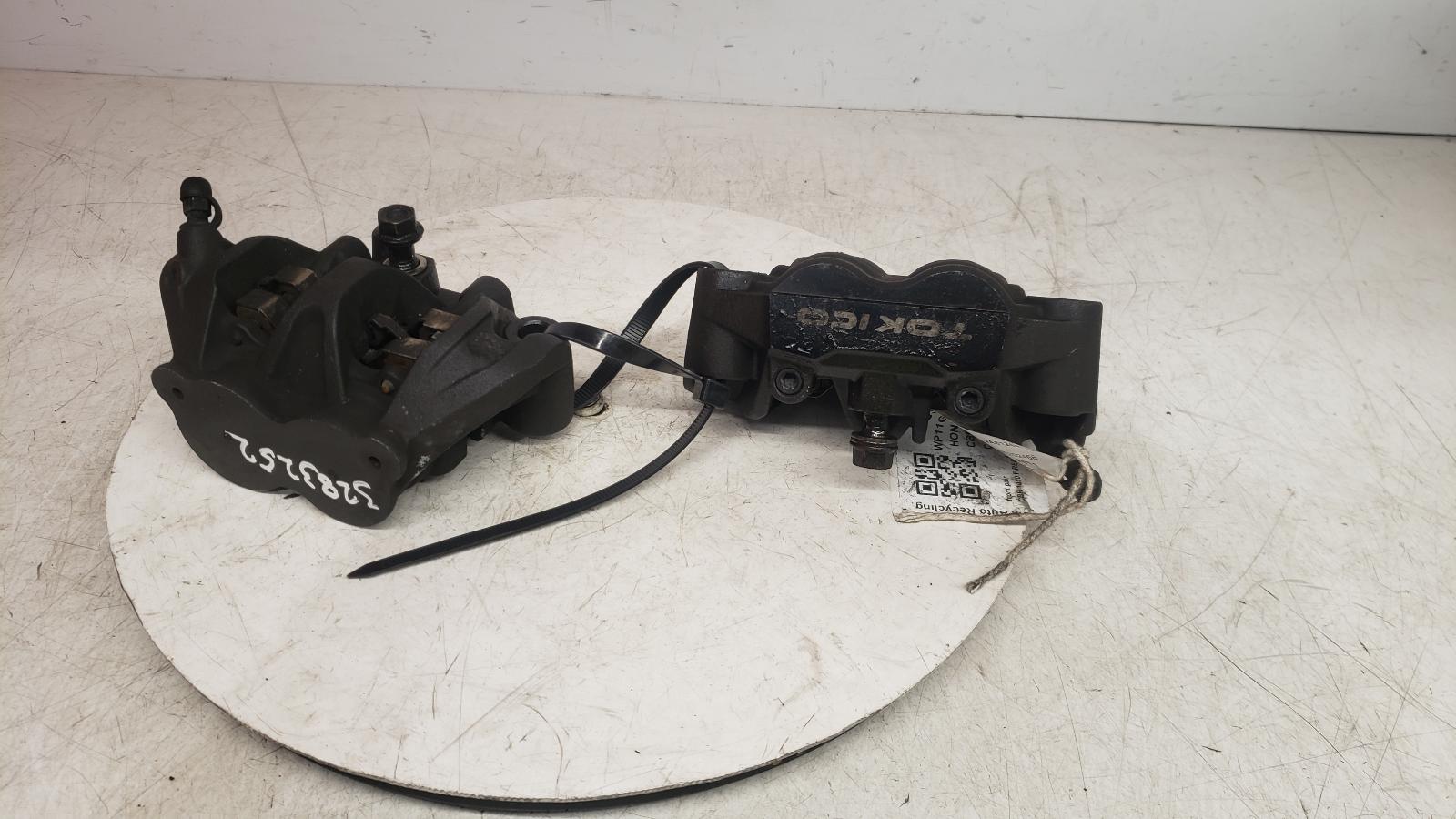 View Auto part Caliper Honda Cbr 1000 Fireblade Rr 2011