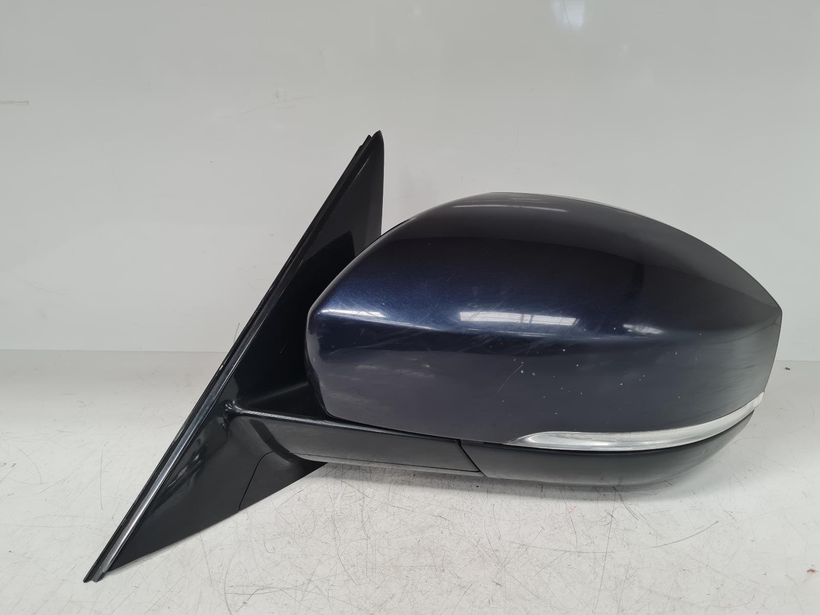 View Auto part L Door Mirror Land Rover Range Rover 2017