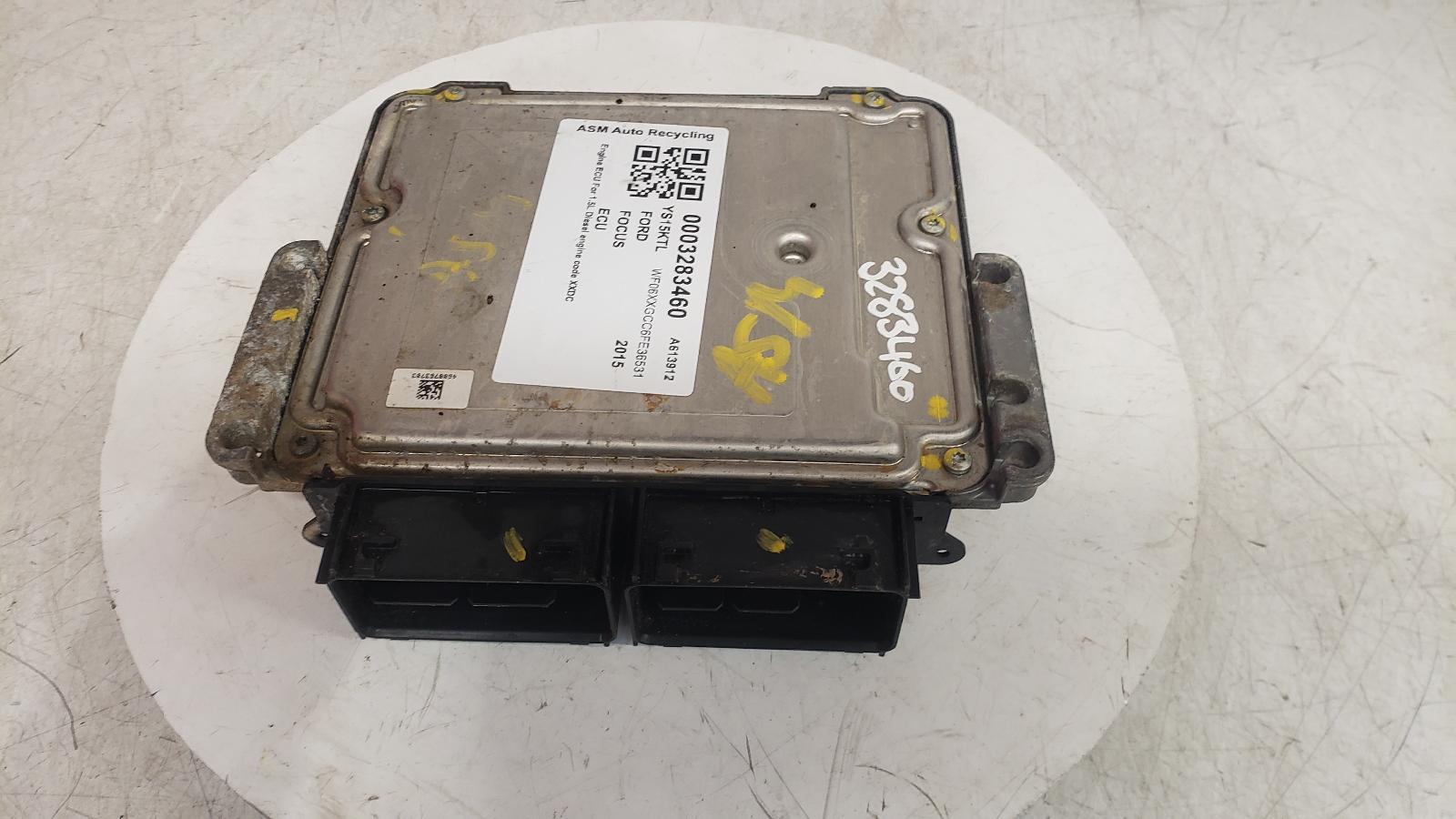 View Auto part ECU Ford Focus 2015
