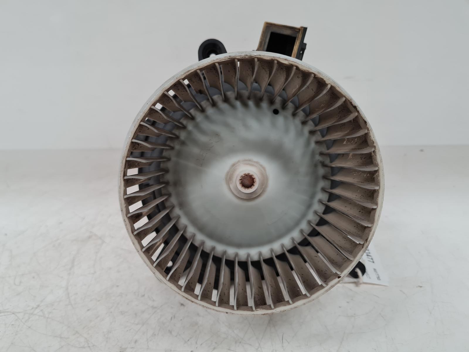 View Auto part Heater Motor/Assembly Vauxhall Combo 2019