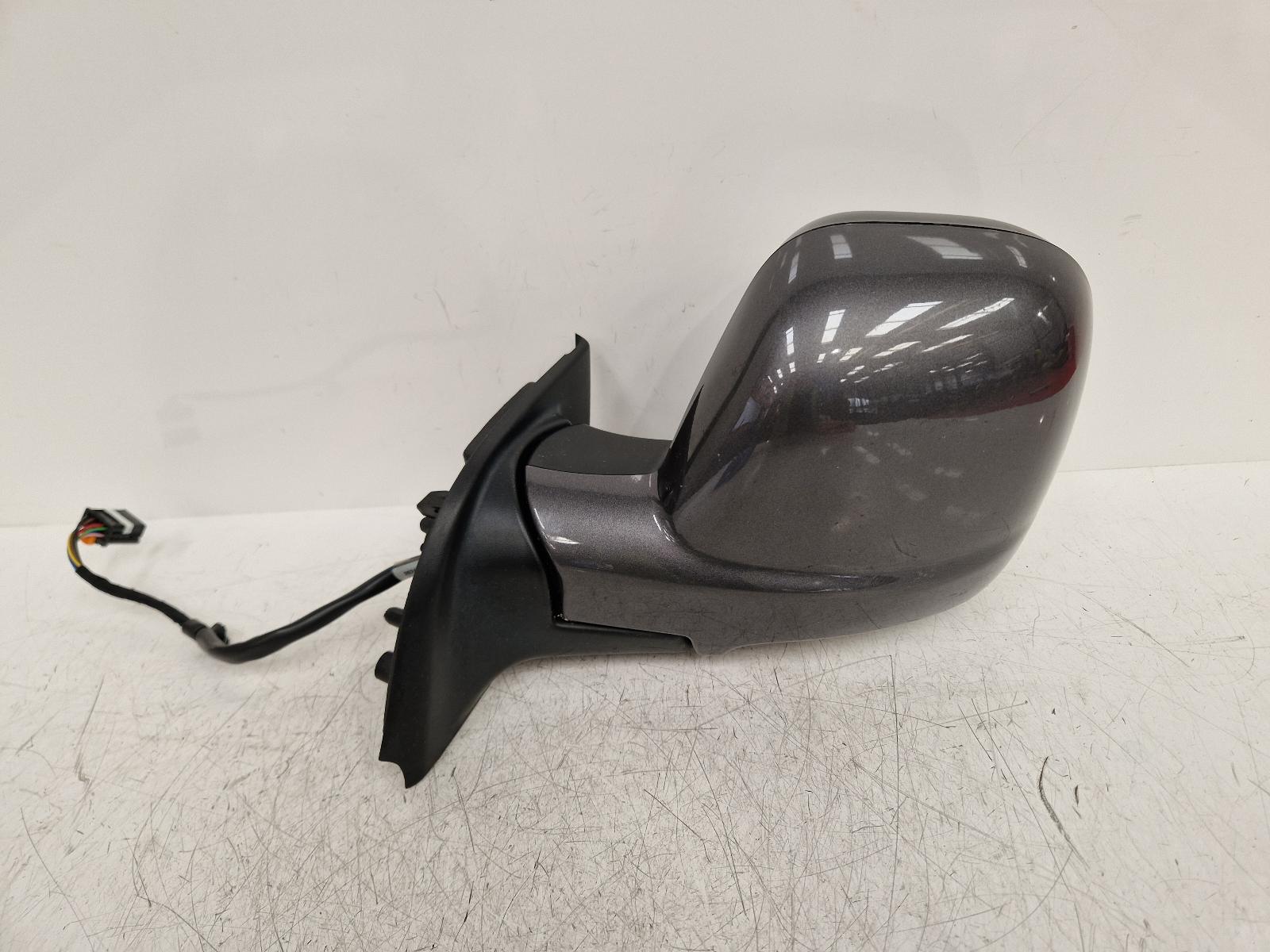 View Auto part L Door Mirror Vauxhall Combo 2019