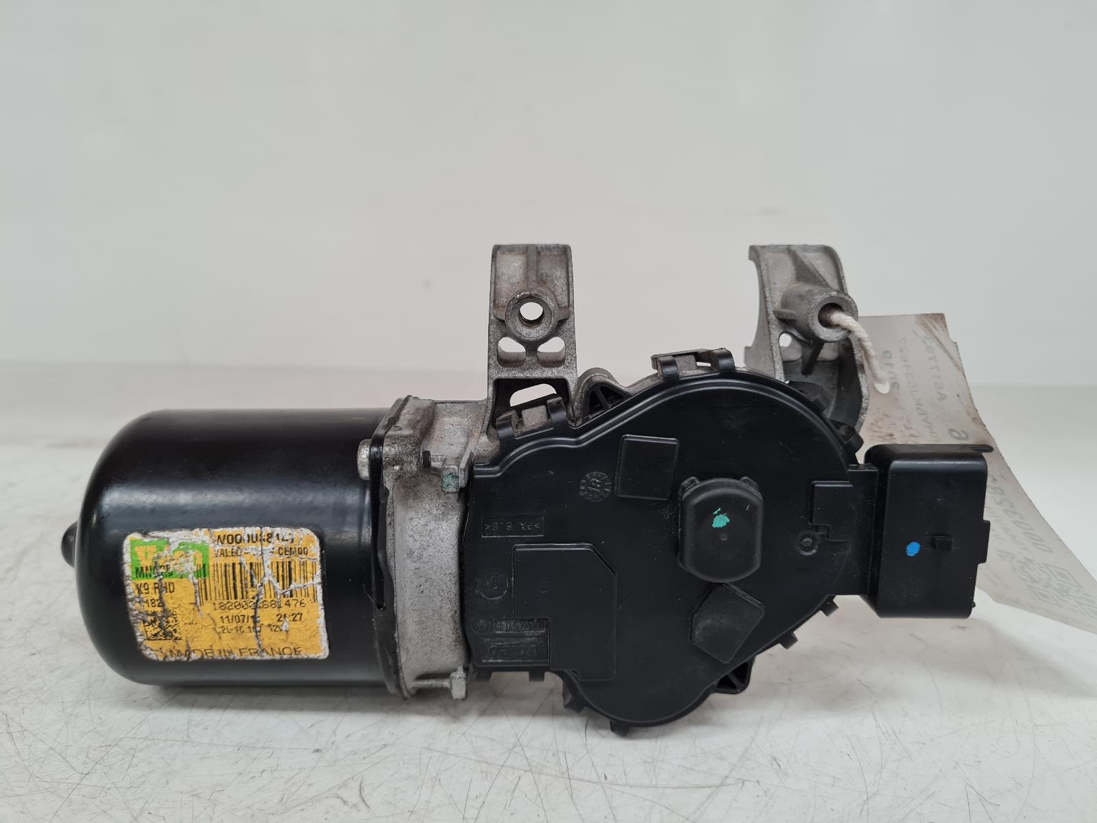 View Auto part Wiper Motor Front Vauxhall Combo 2019