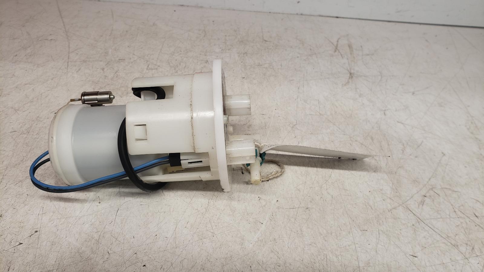 View Auto part Fuel Pump Honda Cbr 1000 Rr-f 2016