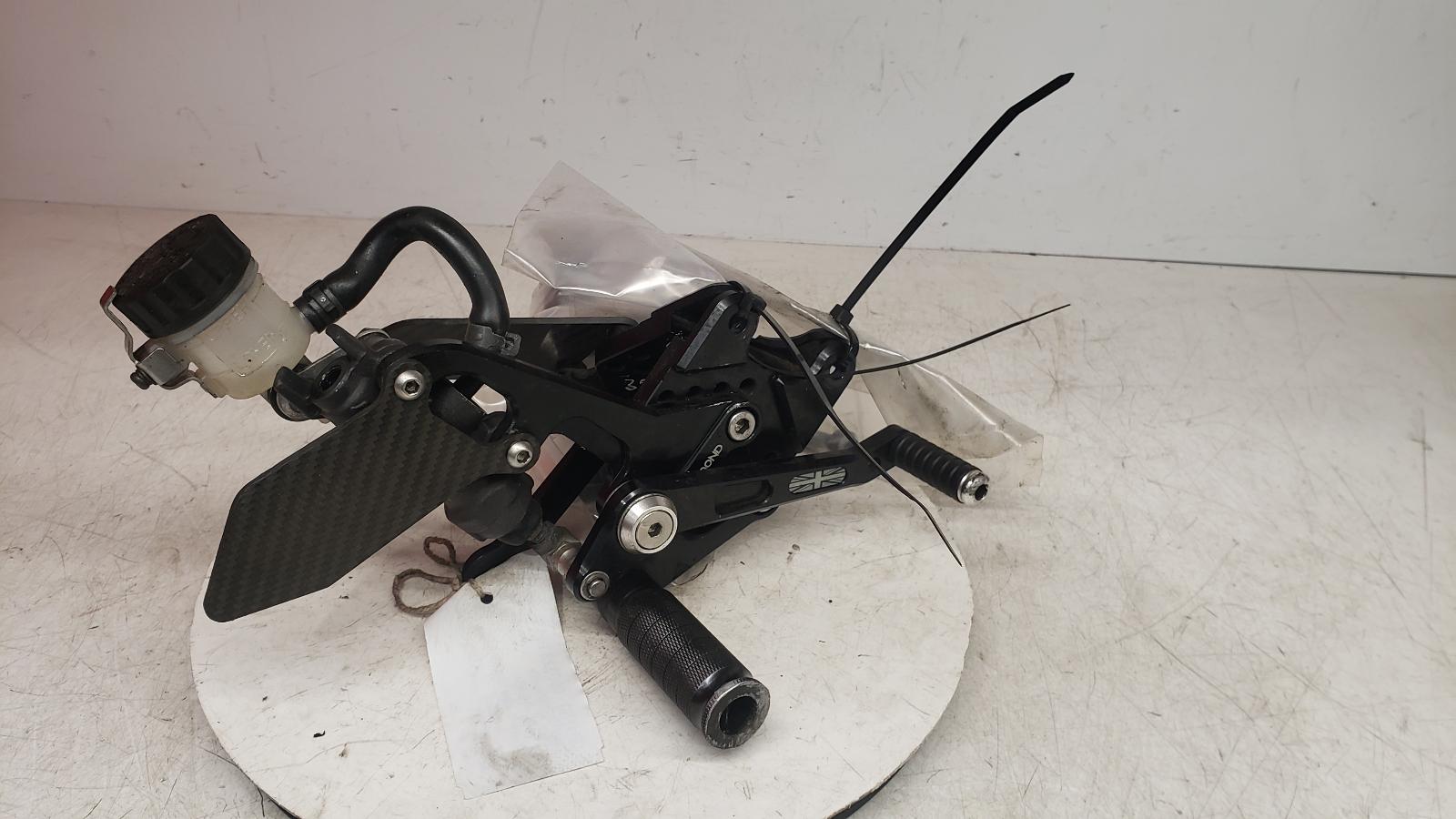 View Auto part Misc Honda Cbr 1000 Rr-f 2016