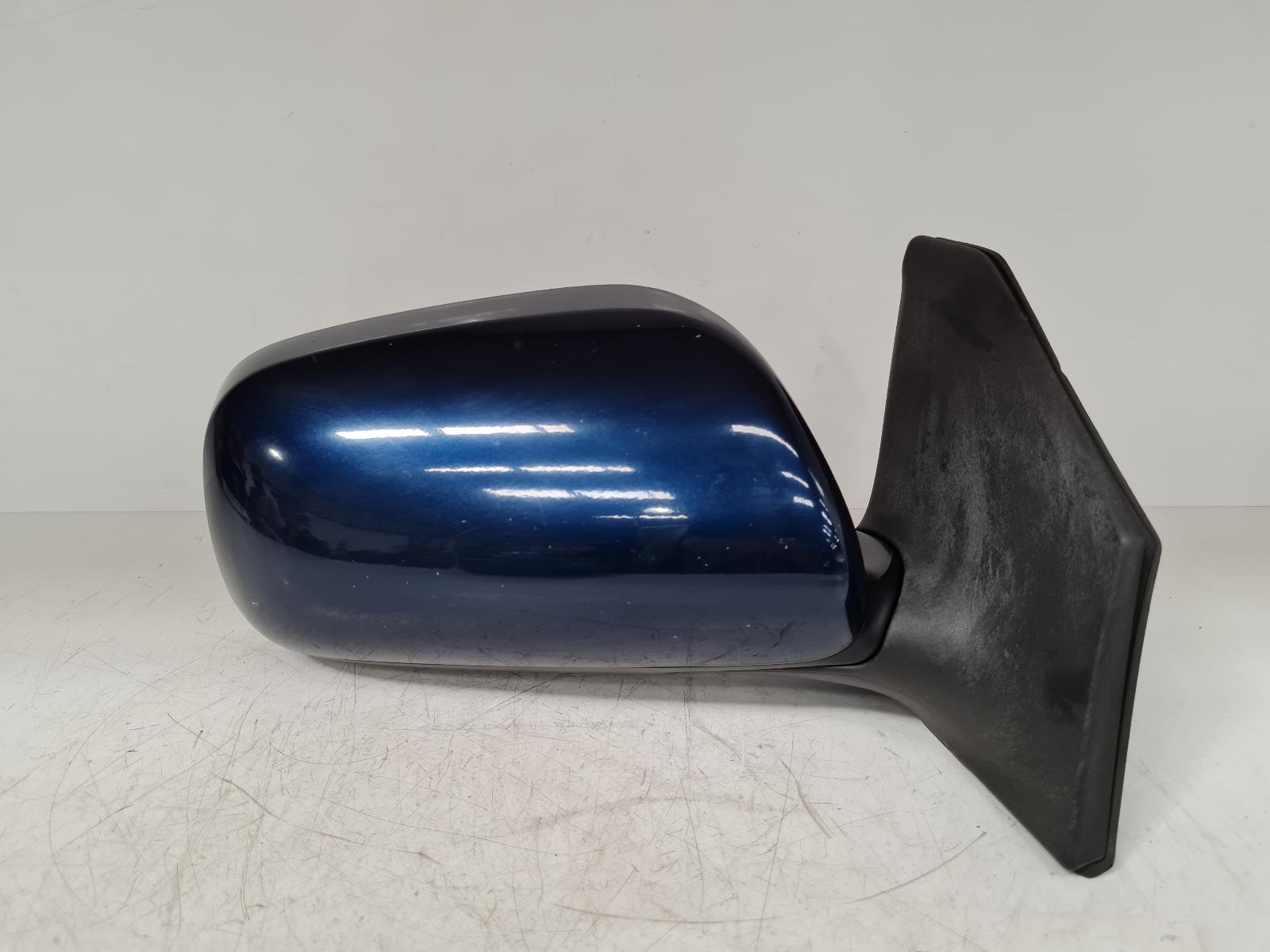 View Auto part R Door Mirror Toyota Avensis 2003