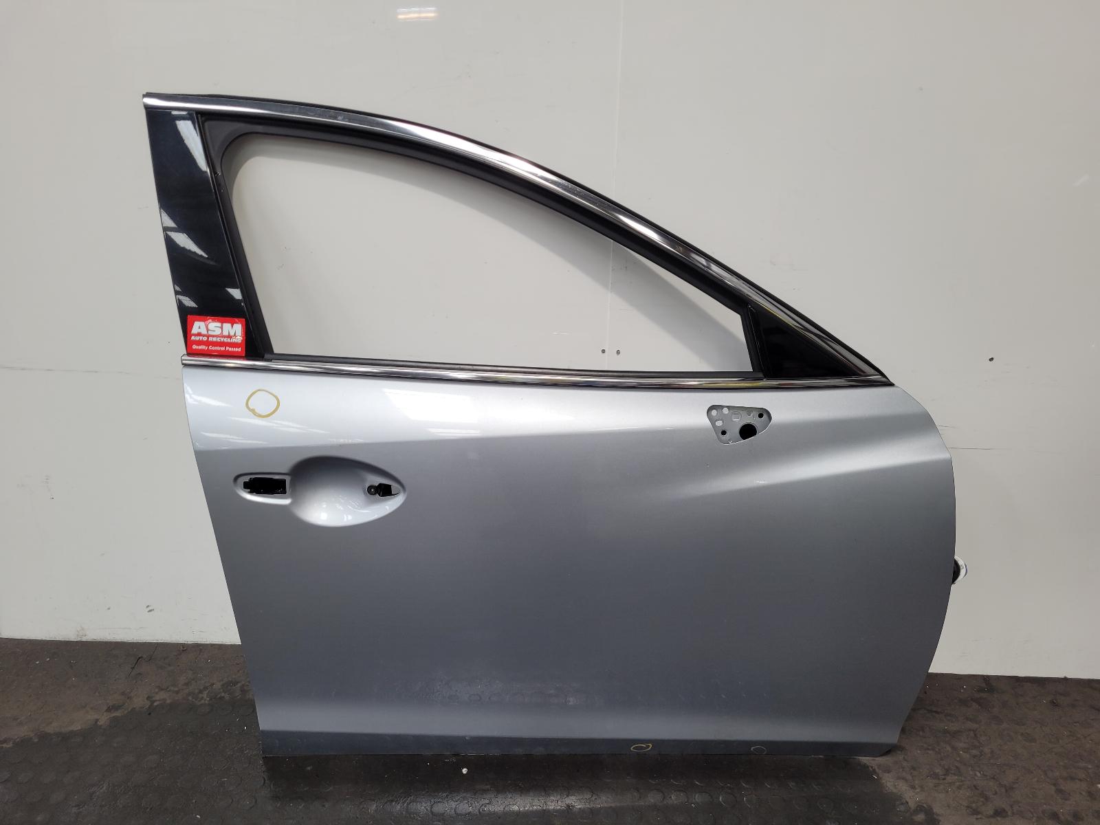 View Auto part R Front Door Mazda 6 2018