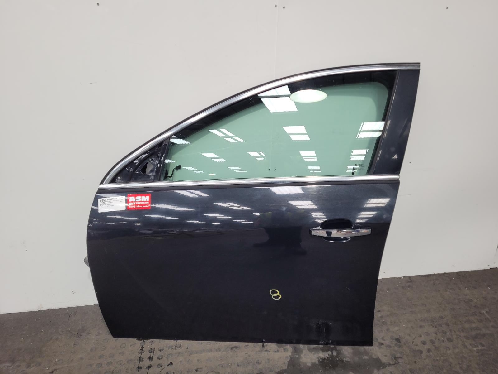 View Auto part L Front Door Vauxhall Insignia 2013