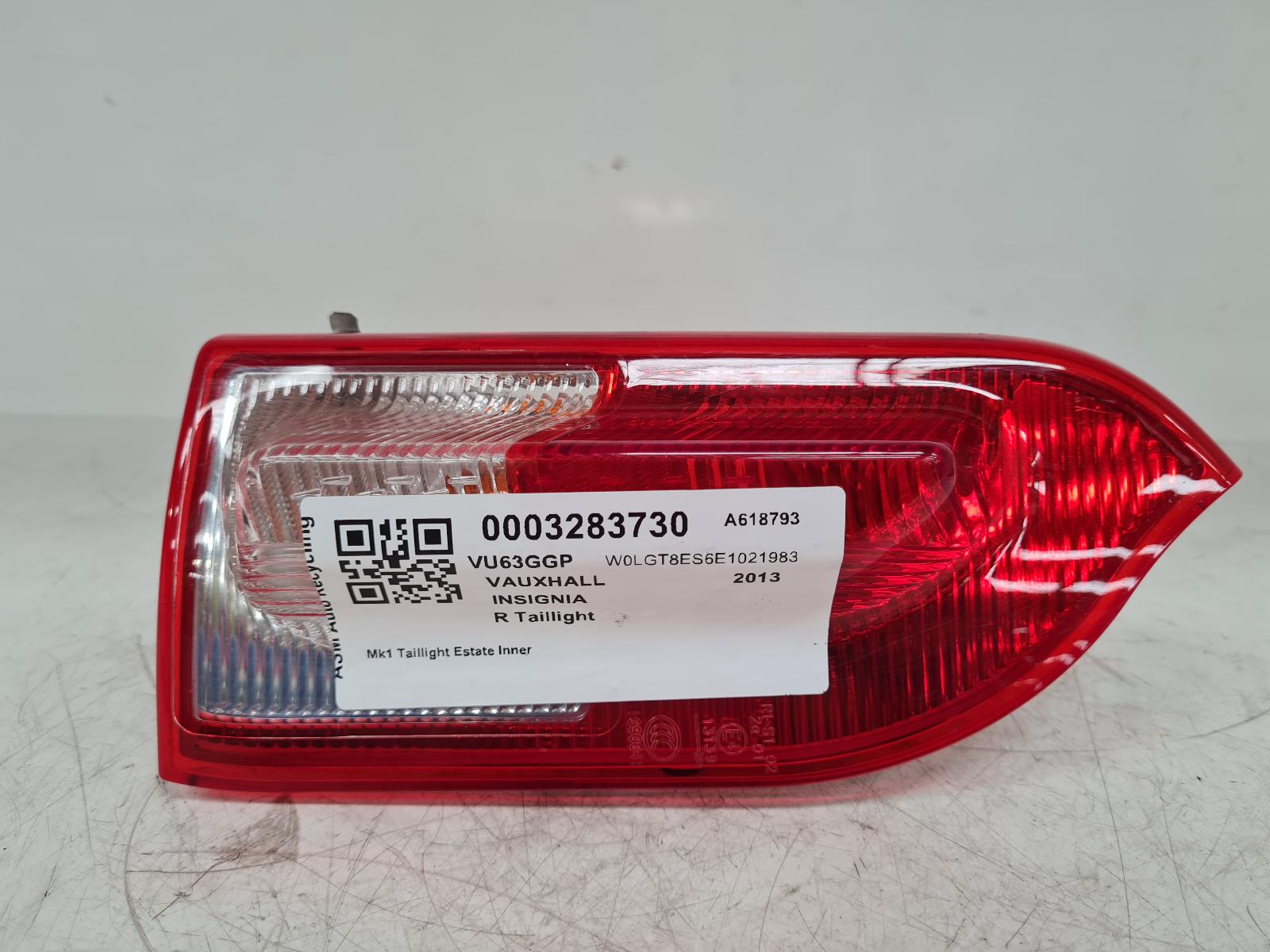 View Auto part R Taillight Vauxhall Insignia 2013