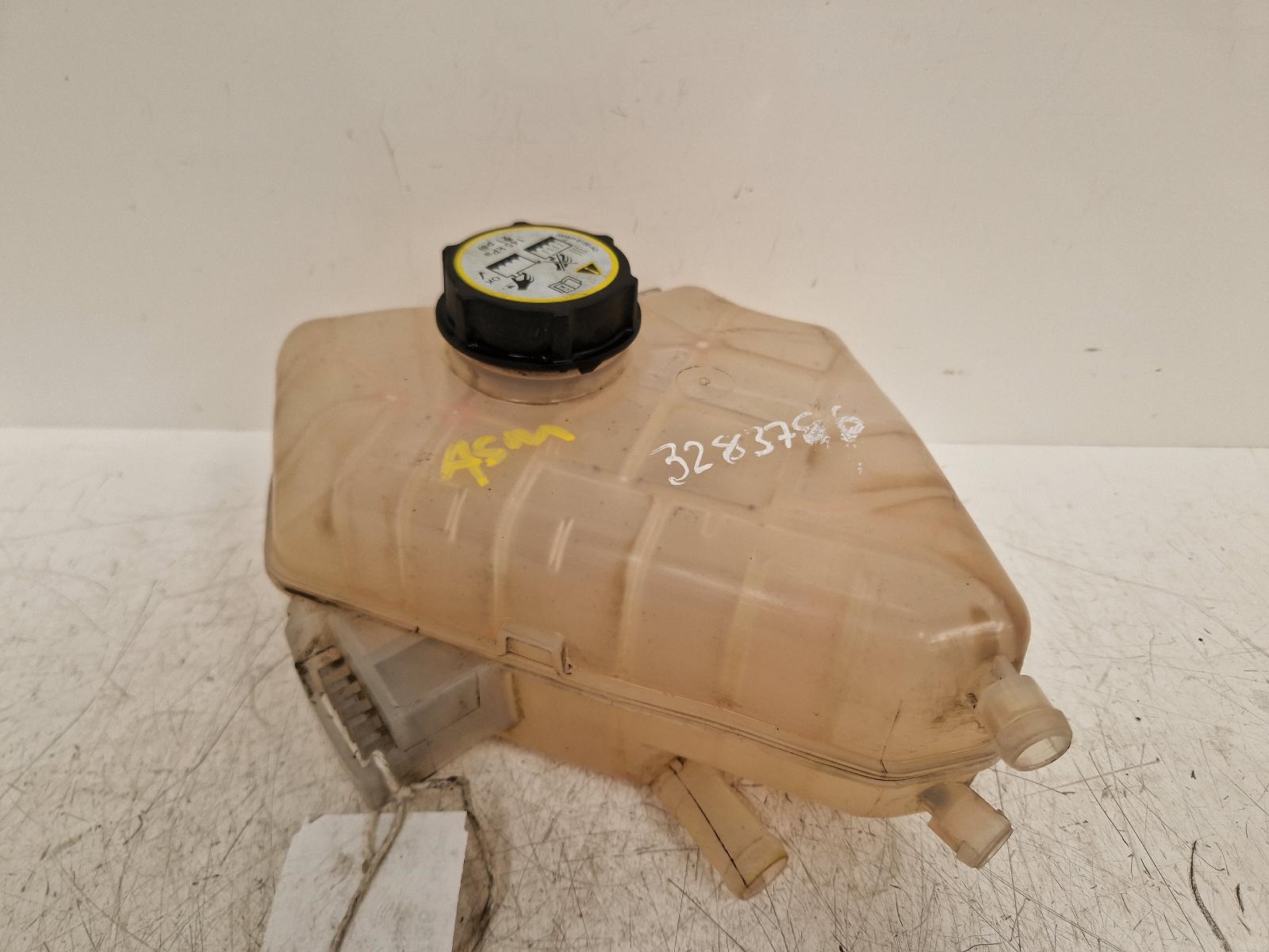 View Auto part Overflow Bottle Ford Fiesta 2010