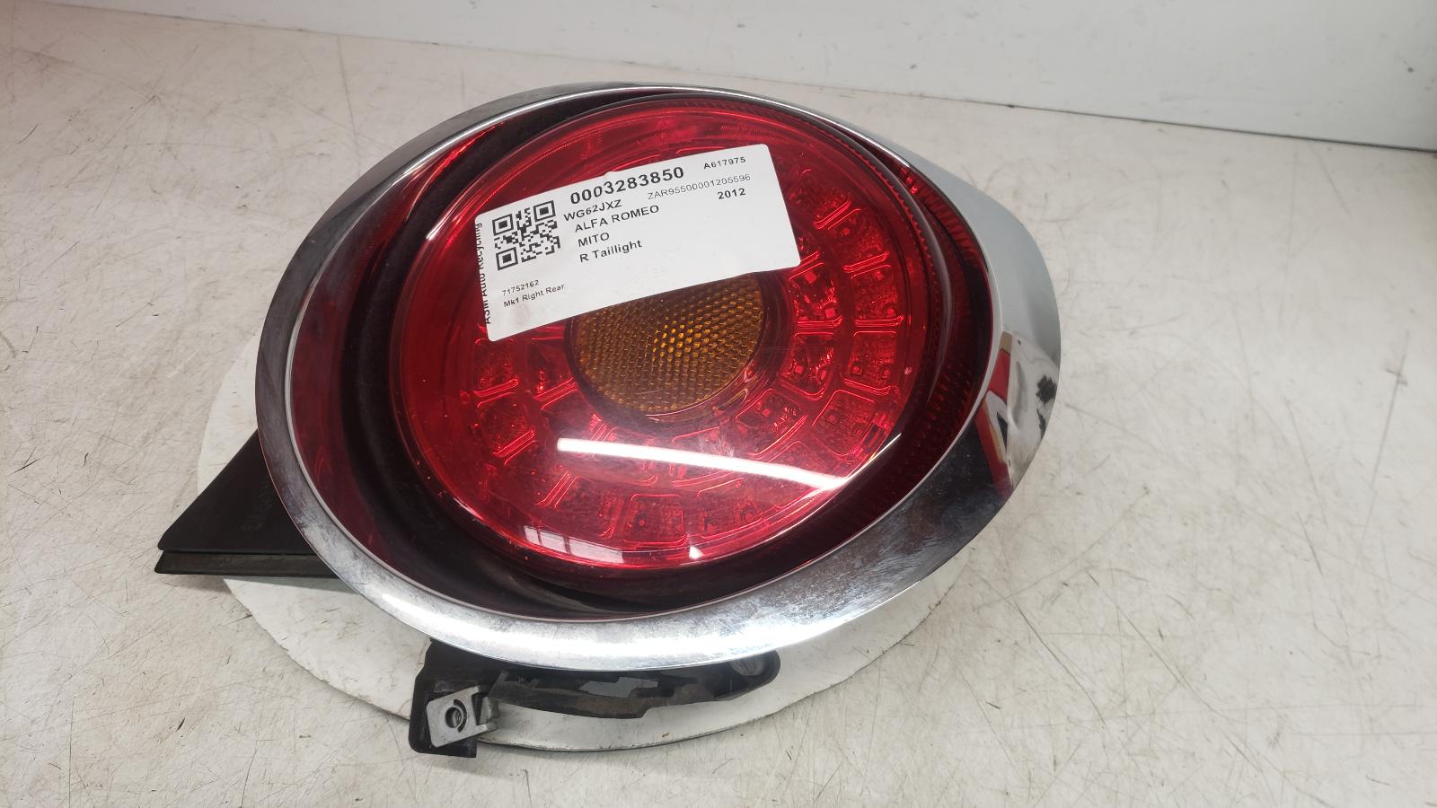View Auto part R Taillight Alfa Romeo Mito 2012