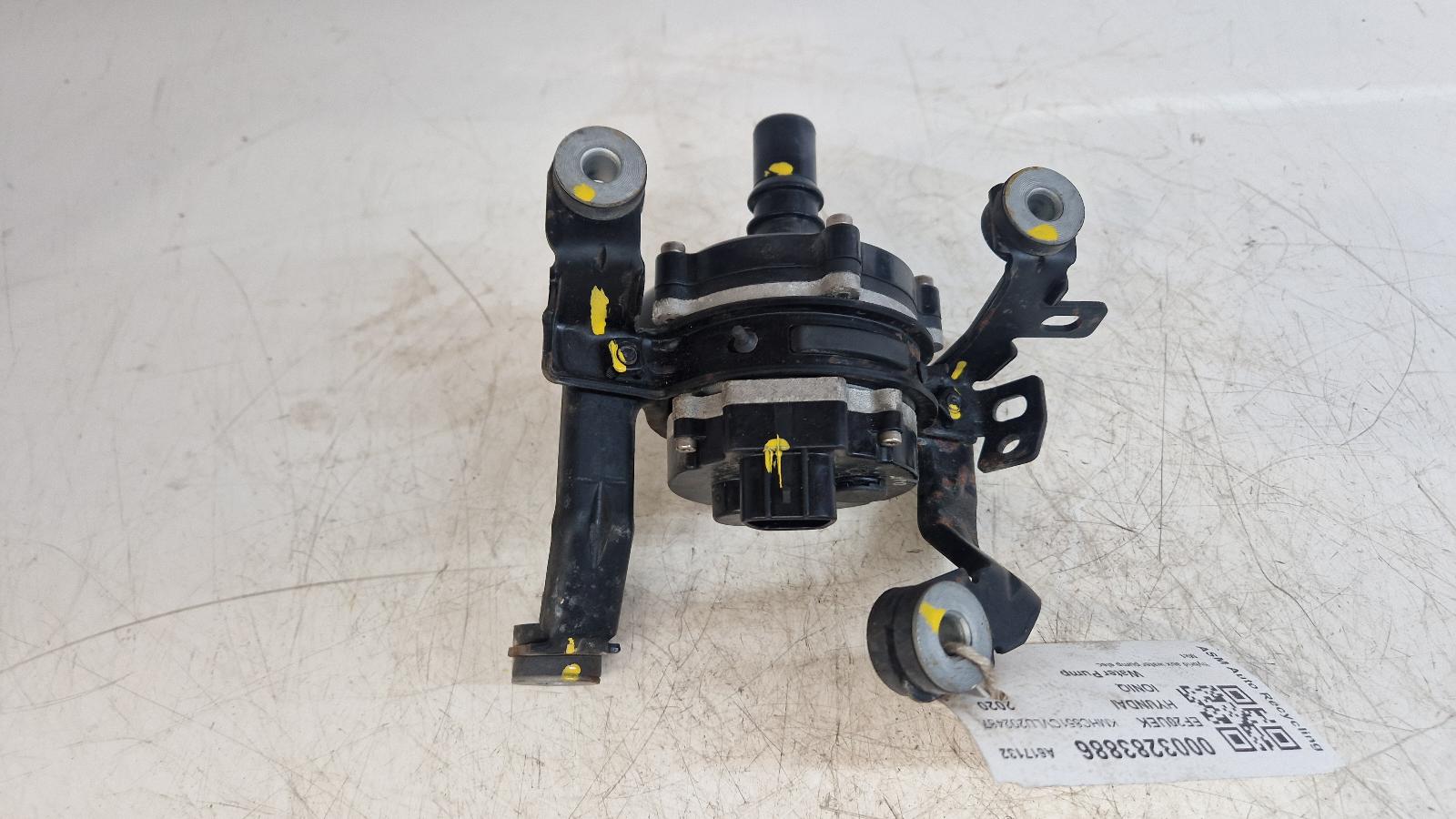 View Auto part Water Pump Hyundai Ioniq 2020