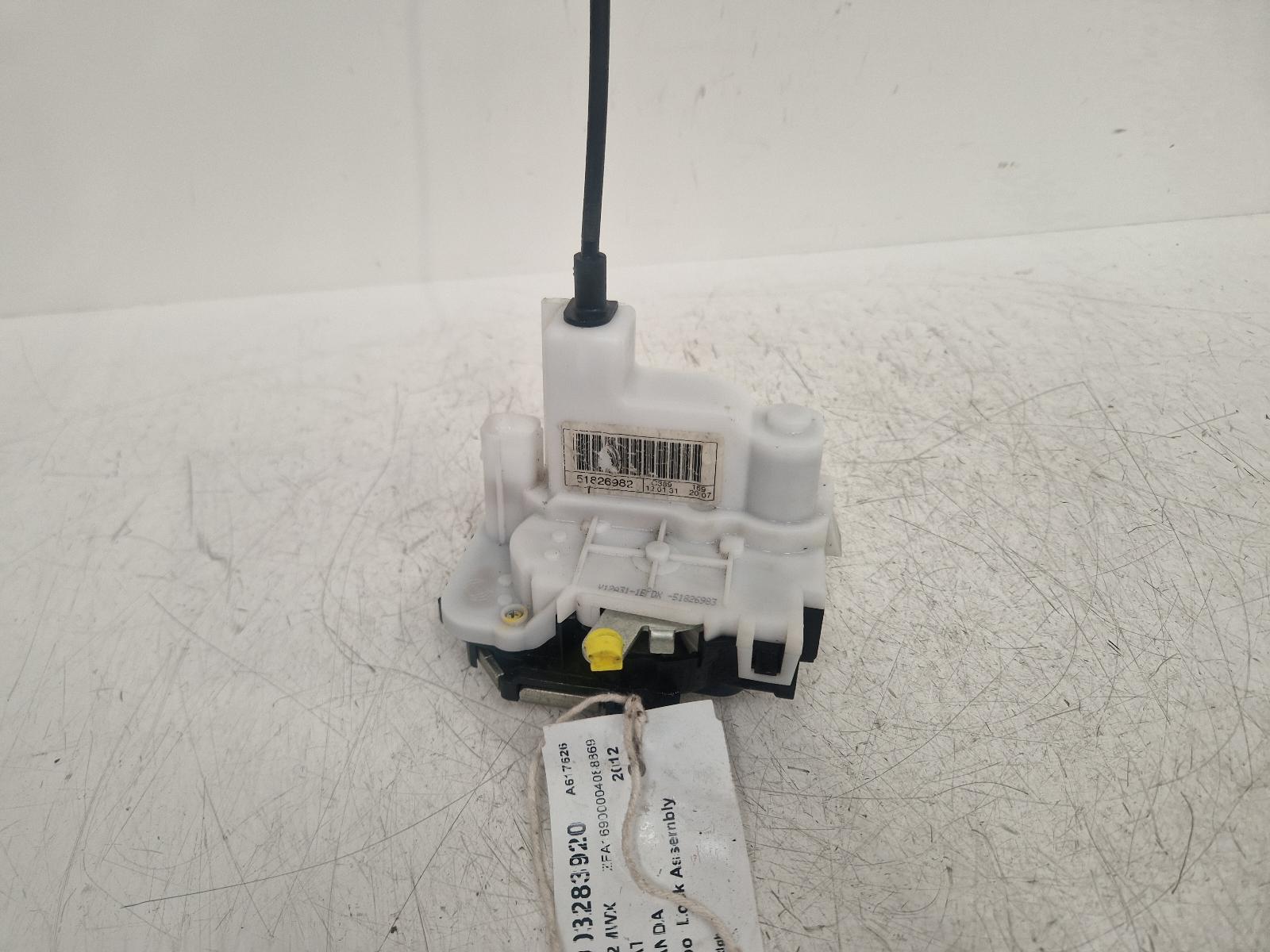 View Auto part Door Lock Assembly Fiat Panda 2012