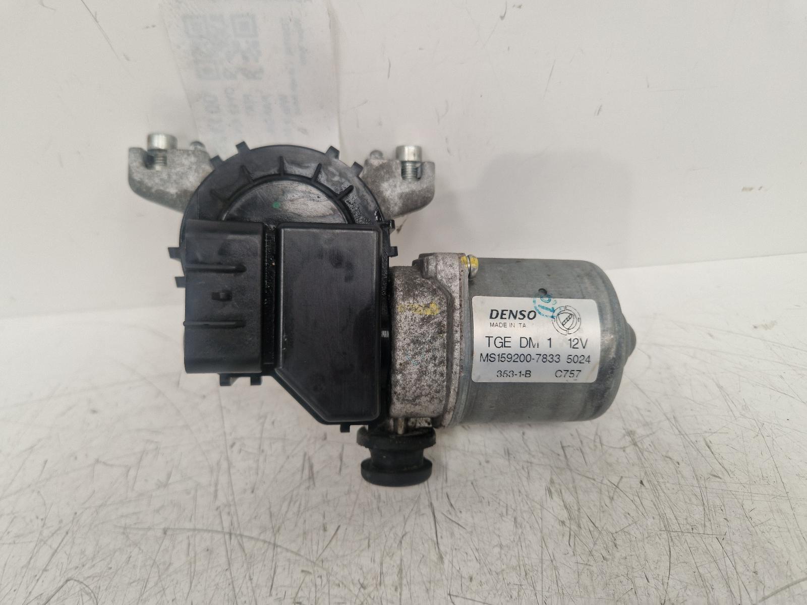 View Auto part Wiper Motor Front Fiat Panda 2012