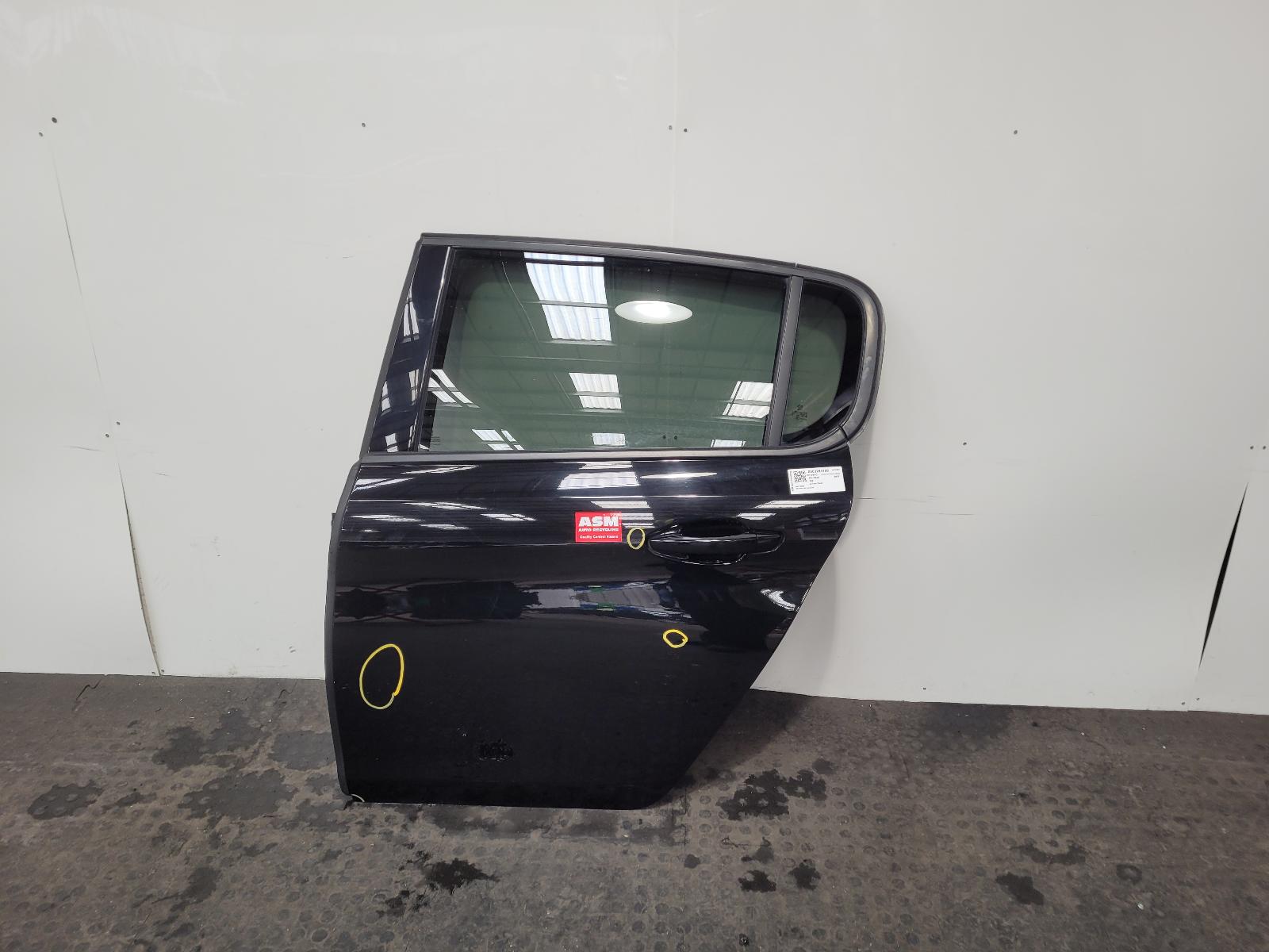 View Auto part L Rear Door Peugeot 308 2019