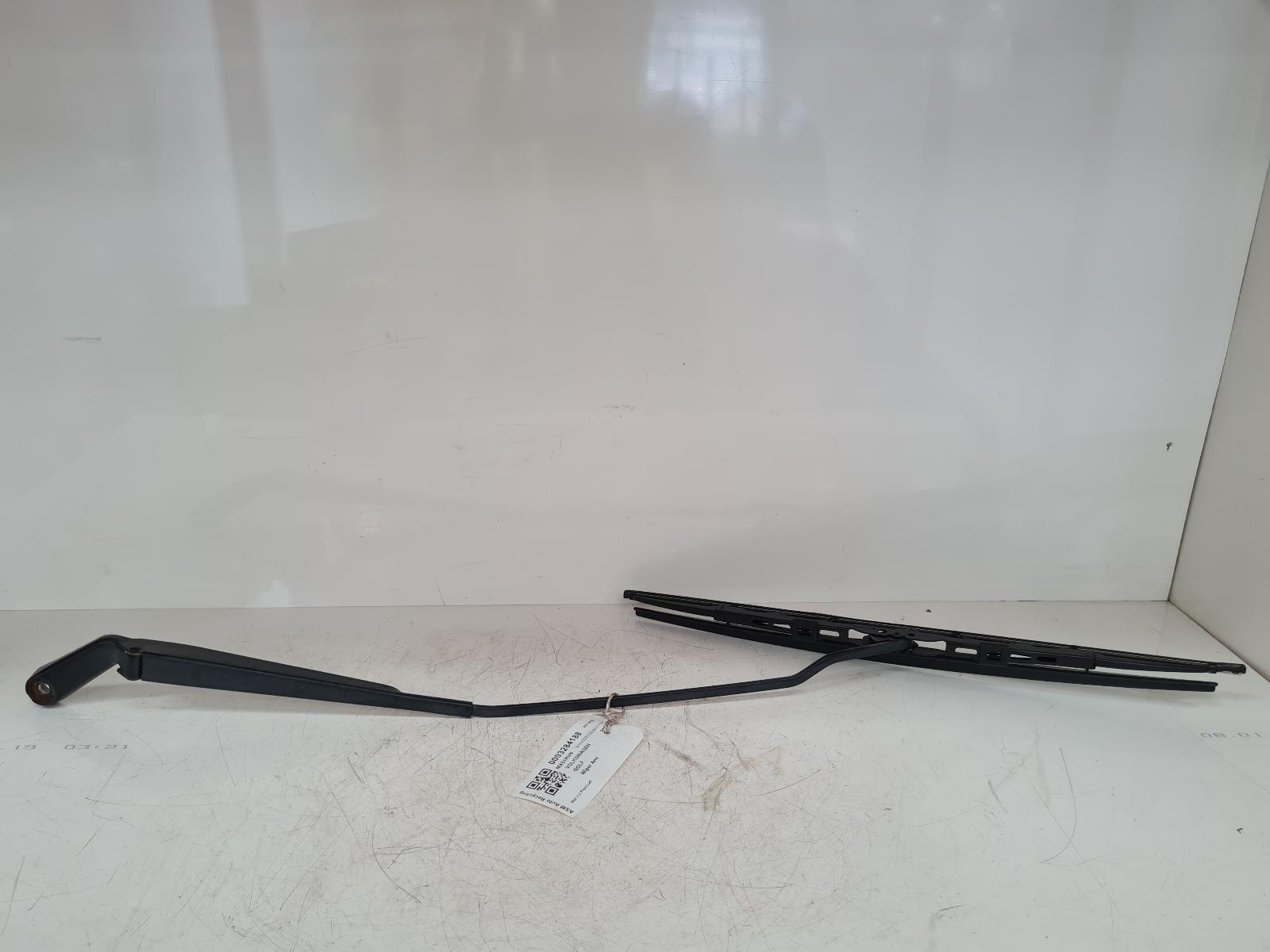 View Auto part Wiper Arm Volkswagen Golf 2001