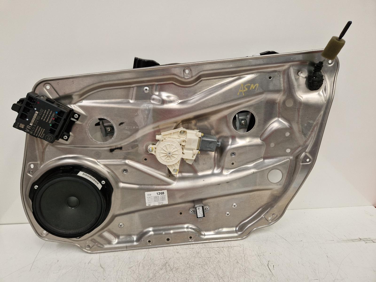View Auto part RF Window Regulator Mercedes C Class 2011