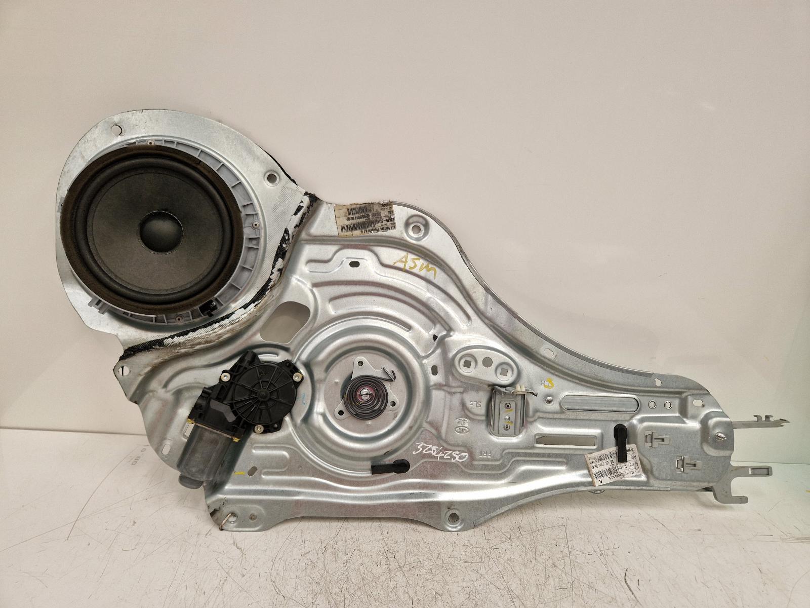 View Auto part LF Window Regulator Kia Sportage 2014