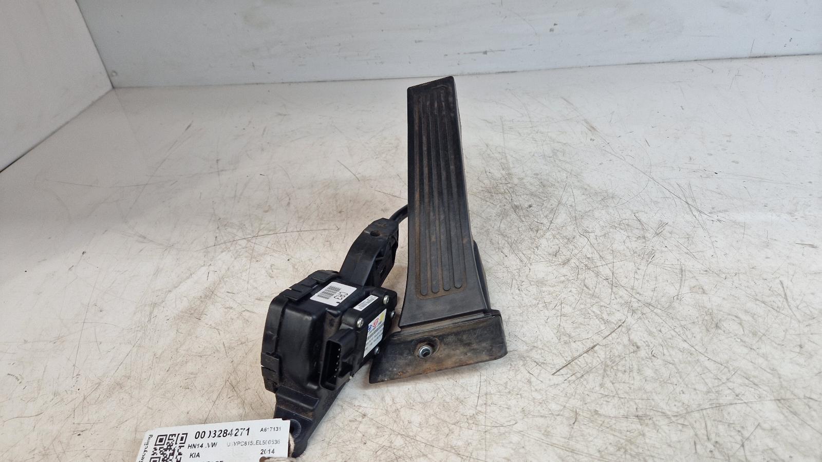 View Auto part Pedal Potentiometer Kia Sportage 2014