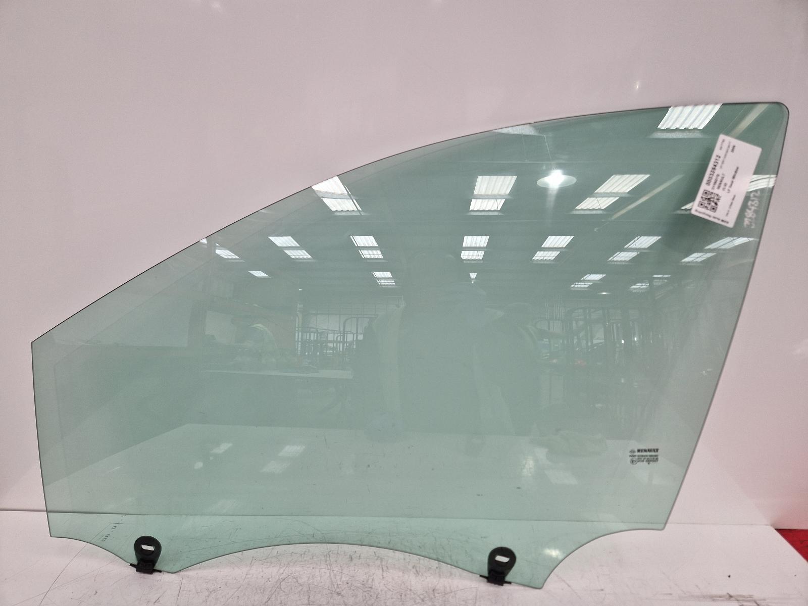 View Auto part LF Door Window Renault Clio 2006