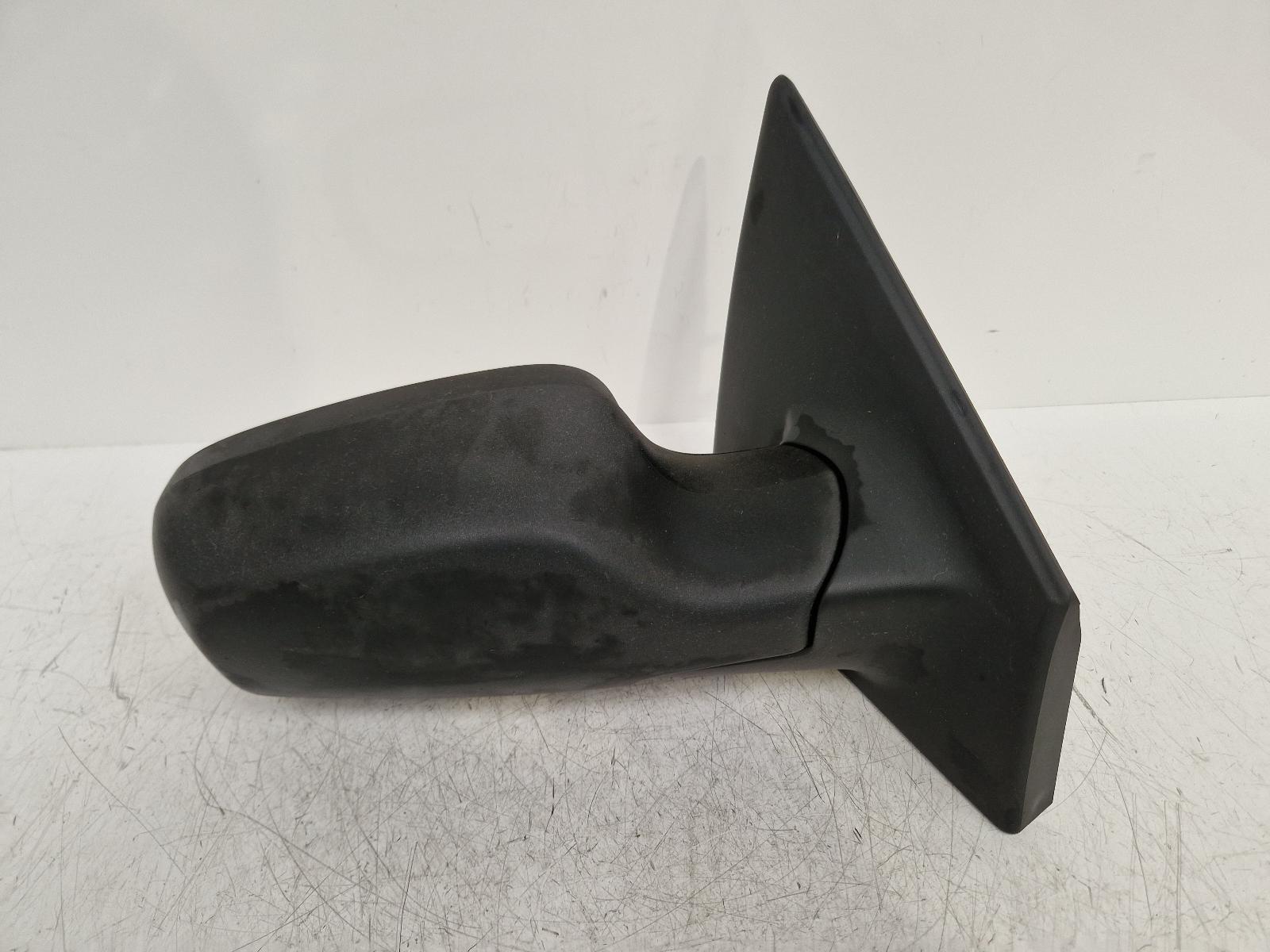 View Auto part R Door Mirror Renault Clio 2006