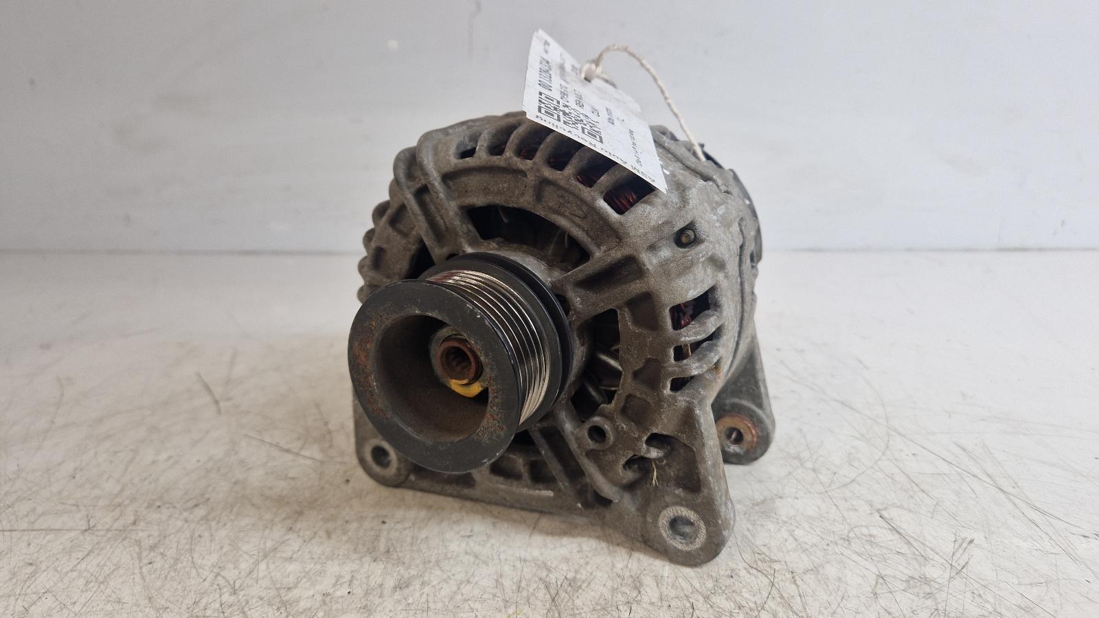 View Auto part Alternator Renault Clio 2006