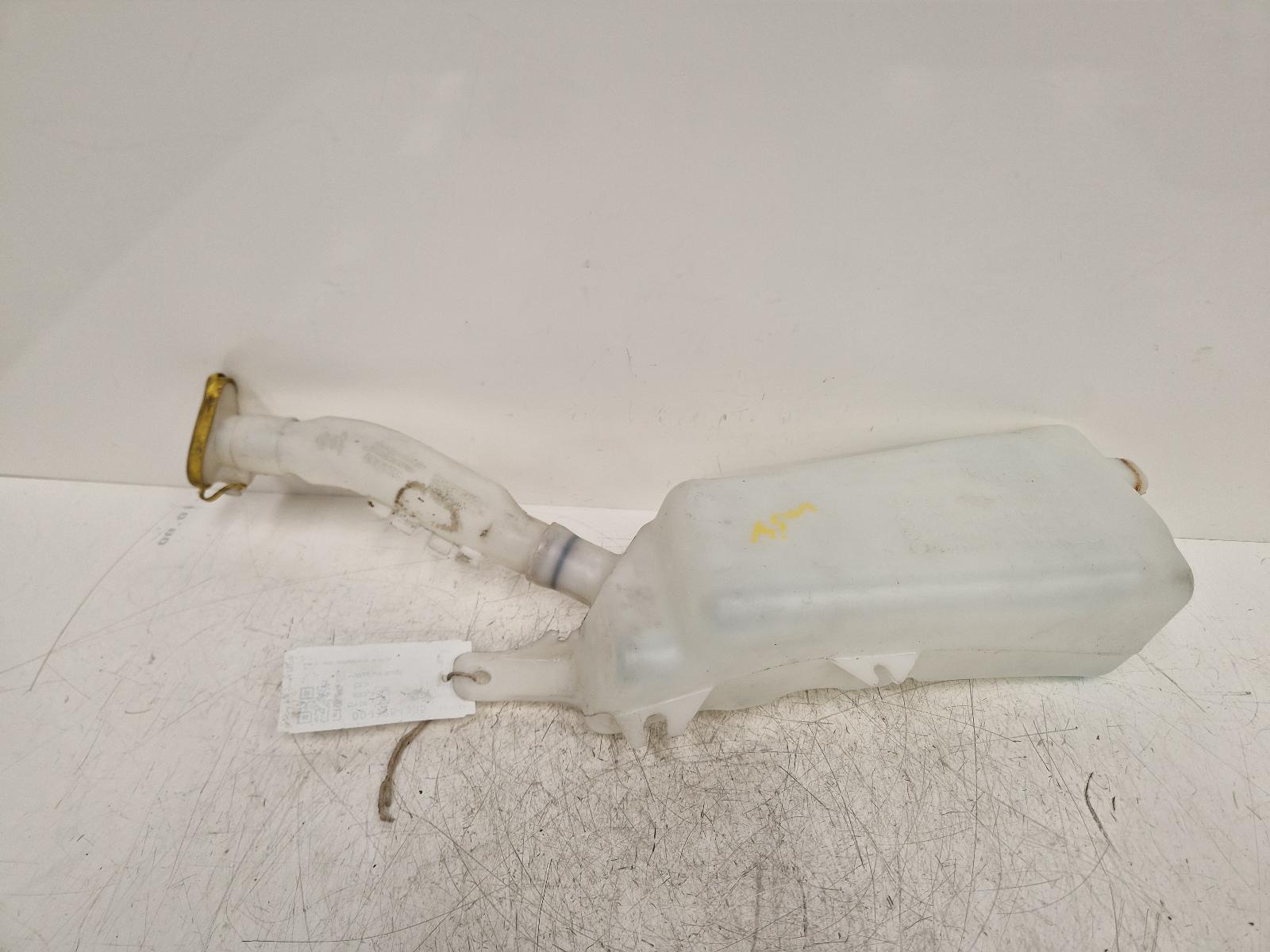 View Auto part Washer Bottle Renault Clio 2006